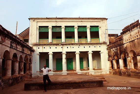 Panchetgarh Rajbari — 350-Year Heritage Rajbari Stay in Purba Medinipur | All Meals Included