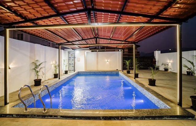 “Luxbina”, Luxurious villa, unforgettable getaway in Waksai, Lonavala!