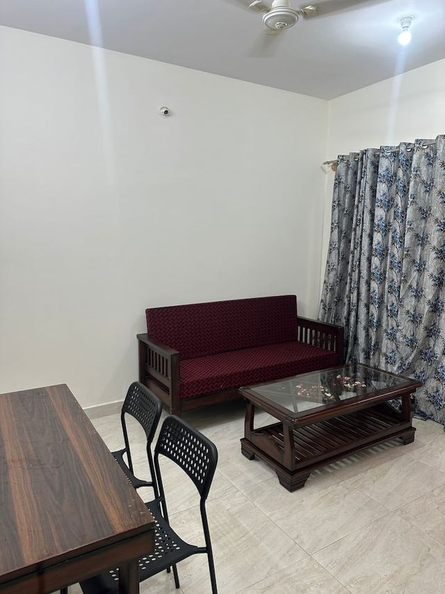 Comfortable 2 BHK in Yelahanka