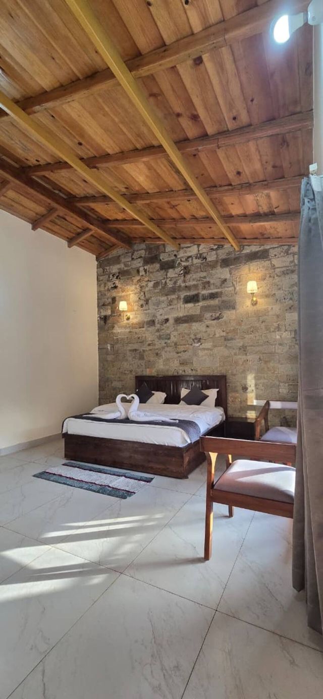 Premium Stone Cottage Suite Room 